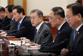 Opening Remarks by President Moon Jae-in at New Year Cabinet Meeting