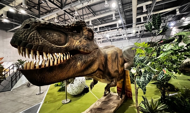 'Dinosaur and I': provincial expo features ancient creatures